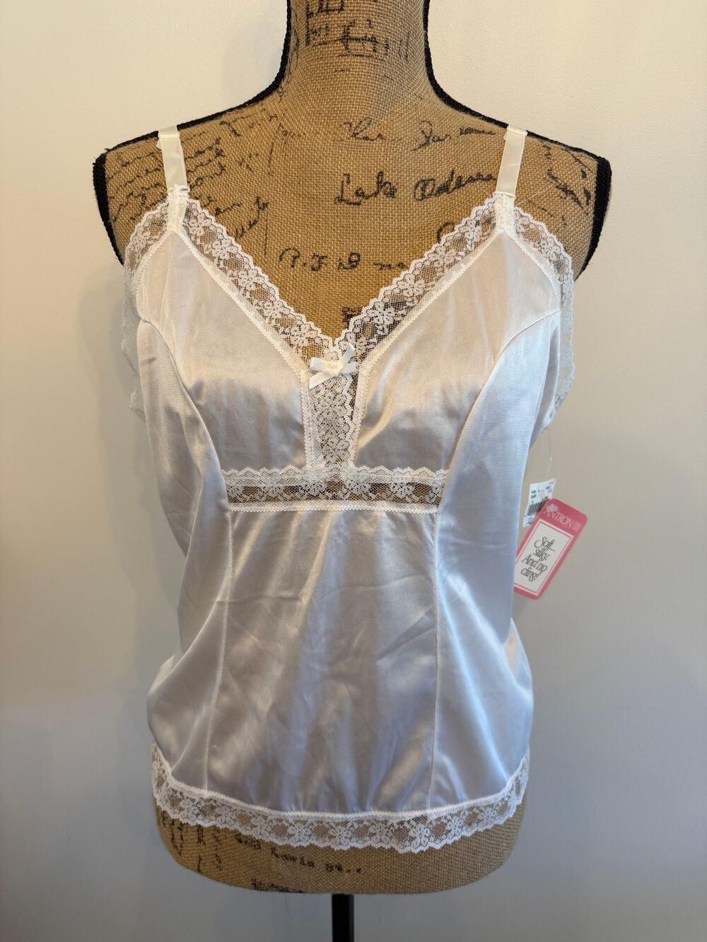 First Lady Vintage White Camisole Sleepwear Size 36 NWT